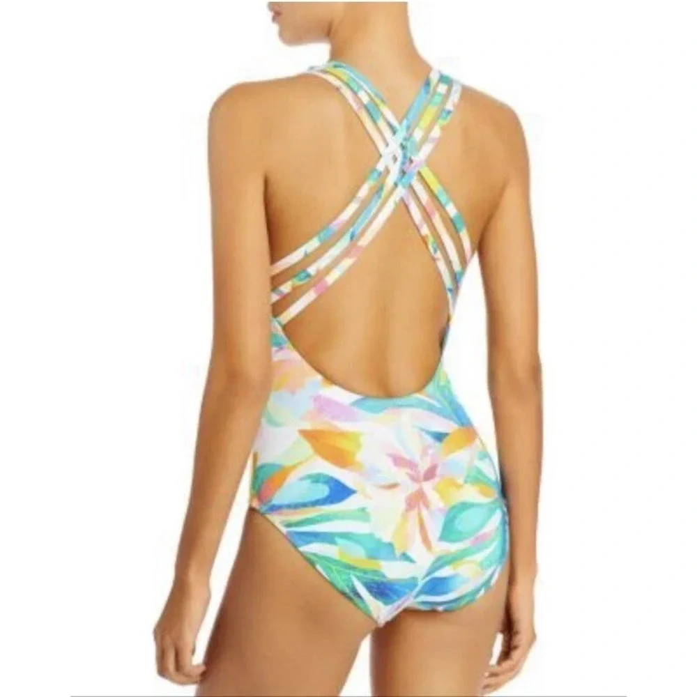 La Blanca Swimsuit Size 16 Wild Tropic Cross Back Tummy Control One Piece Floral